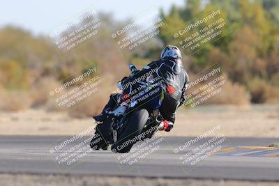 media/Dec-18-2022-SoCal Trackdays (Sun) [[8099a50955]]/Turn 7 Backside (1125am)/